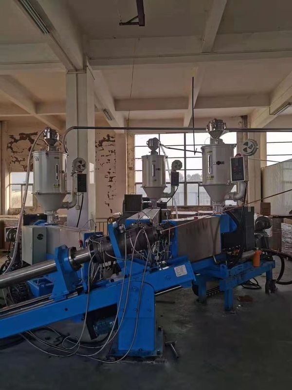35kv CCV สาย 150+90+65 XLPE เครื่องบดสําหรับสายไฟฟ้า 240 / 300 / 630 ตารางมม